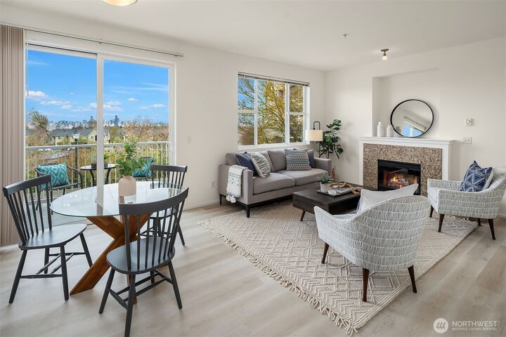 Property Photo:  2946 SW Raymond Street 805  WA 98126 