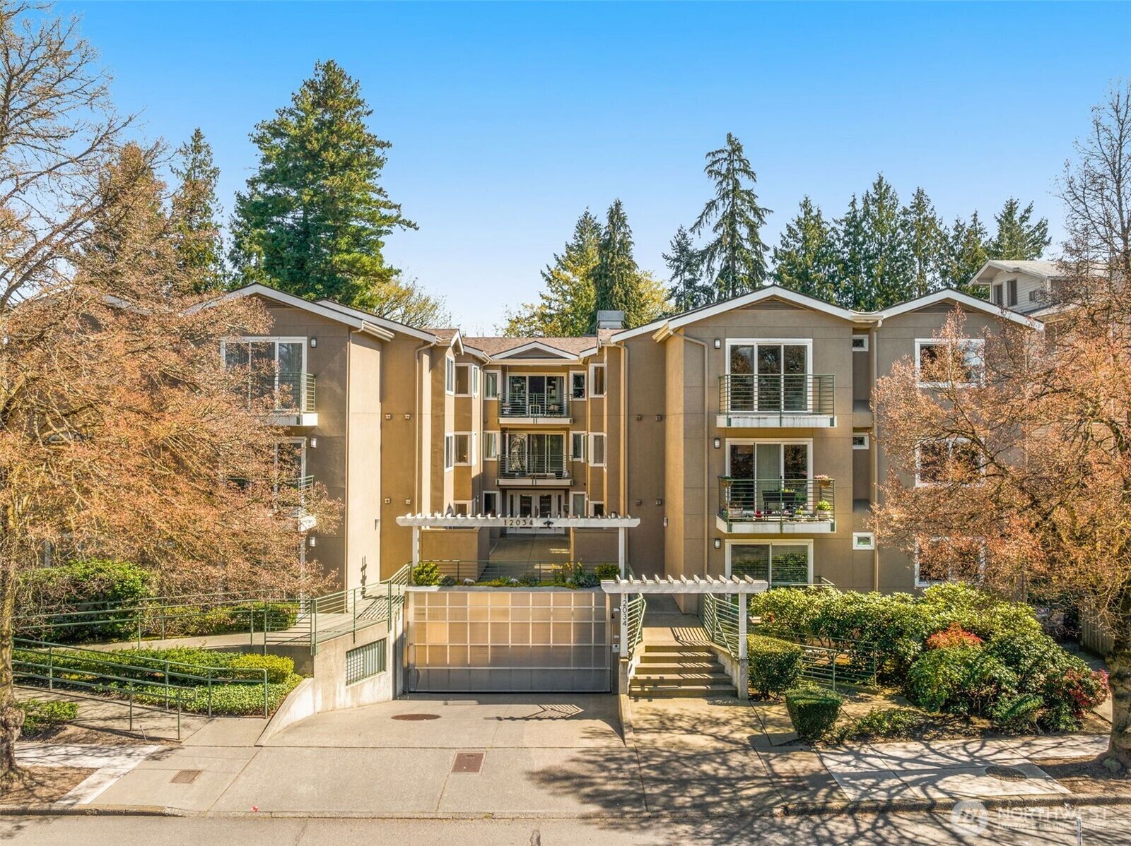 Property Photo:  12034  15th Avenue NE 309  WA 98125 