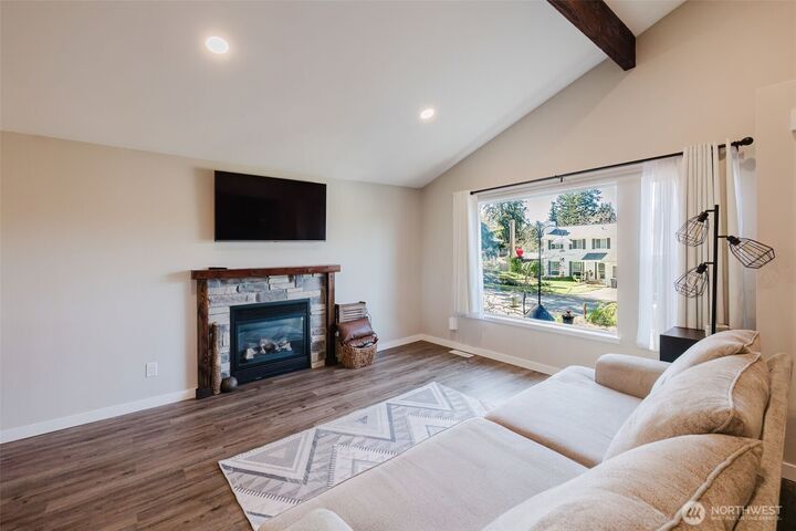 Property Photo:  3144  La Linda Court SE  WA 98366 