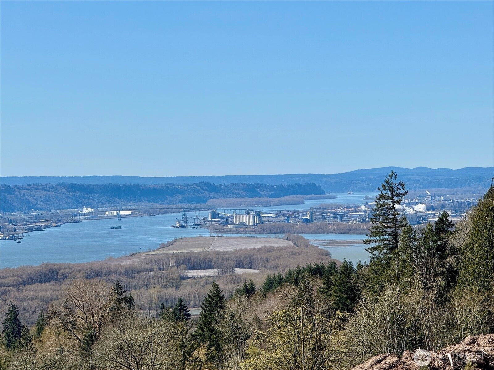 Property Photo: 560 Kool Road WA 98626