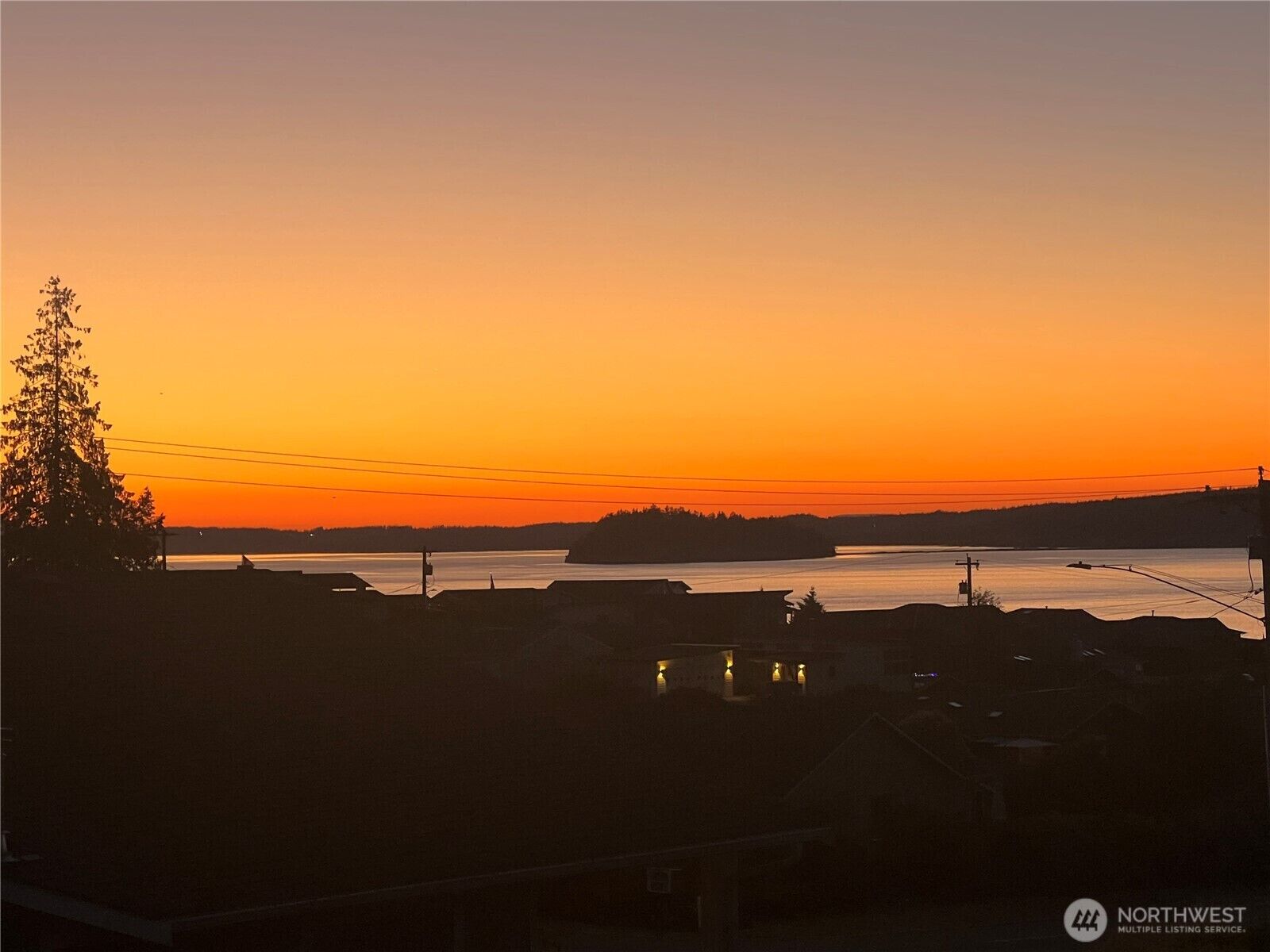 Property Photo: 804 Sandstone Lane WA 98282