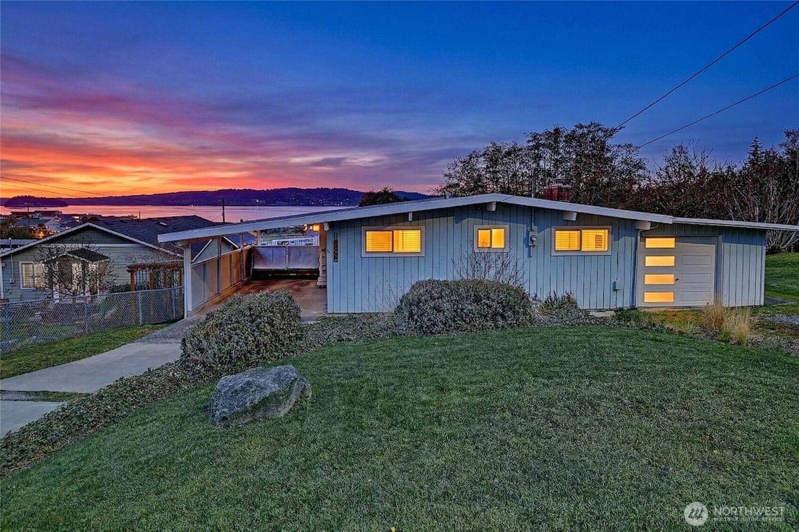 Property Photo:  804  Sandstone Lane  WA 98282 
