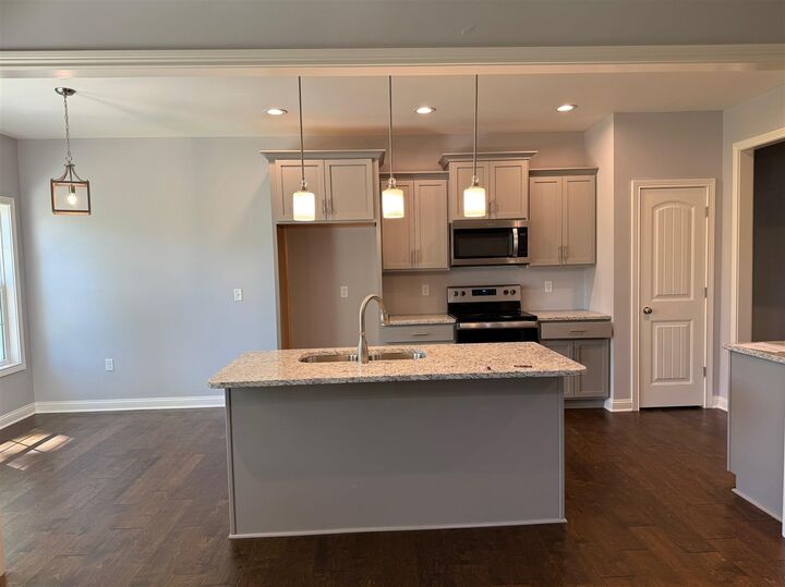 Property Photo: 233 Crabtree Lane KY 42103