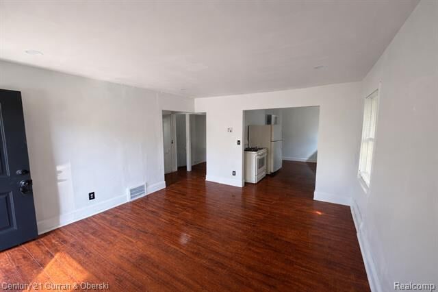 Property Photo:  6348 Vaughan Street  MI 48228 