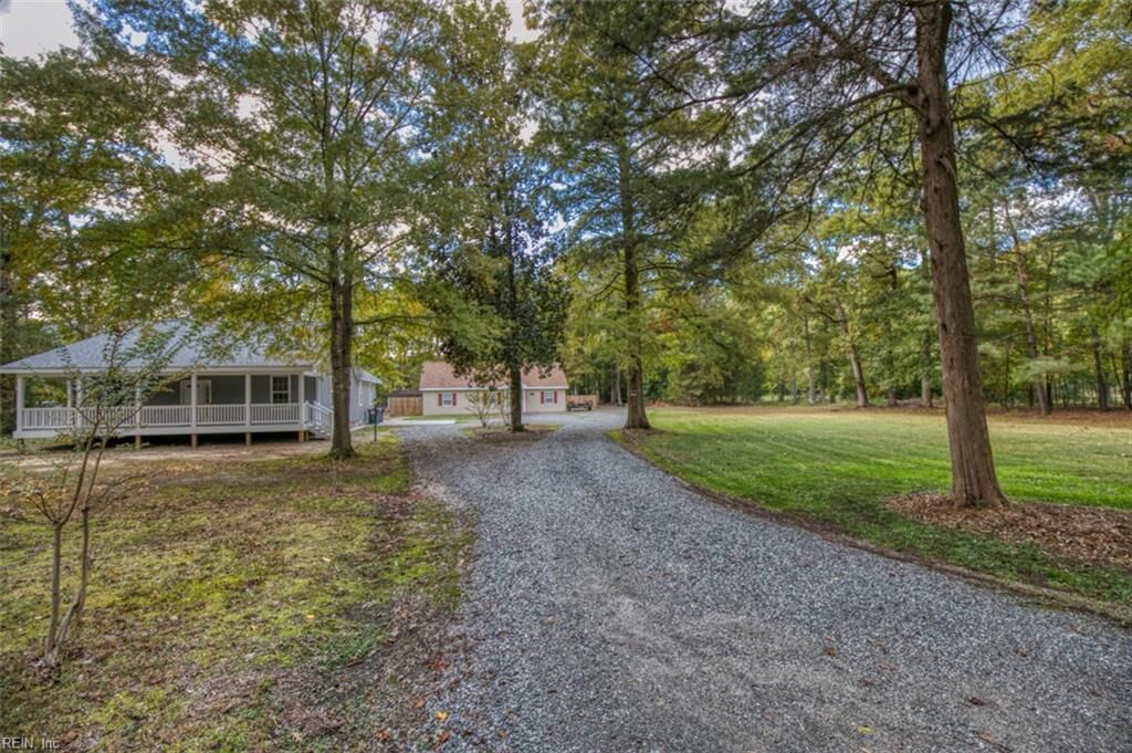 Property Photo:  205 Neck O Land Rd  VA 23185 