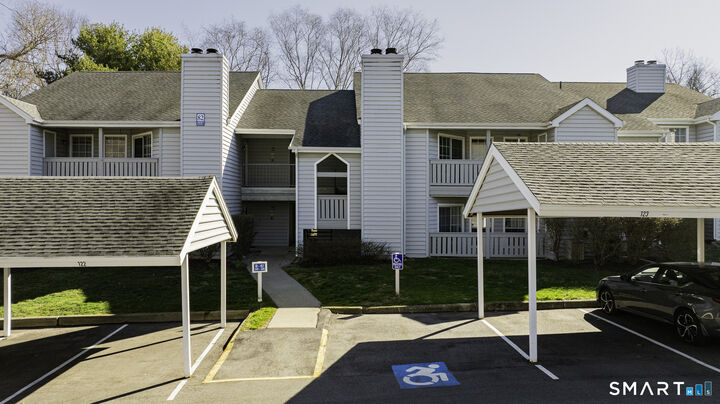 Property Photo:  82 Crown Knoll Court 152  CT 06340 