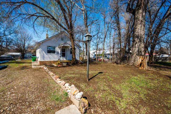 Property Photo:  1254 Illinois Street  WY 82801 