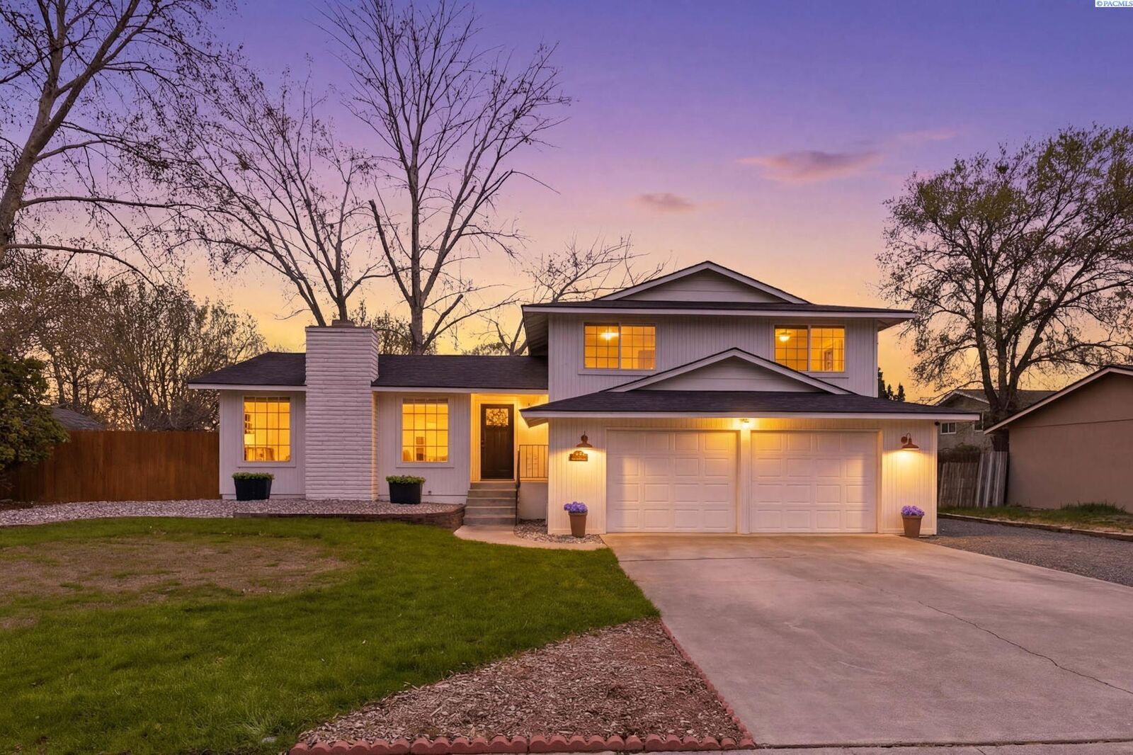 Property Photo:  408 N Georgia St.  WA 99336 