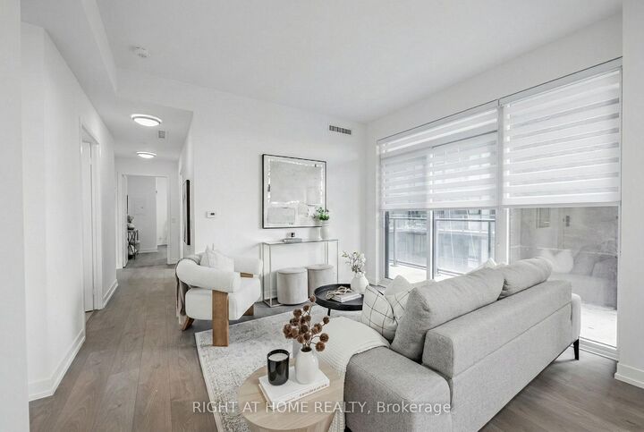 Property Photo: 270 Dufferin Street 815 ON M6K 0H8