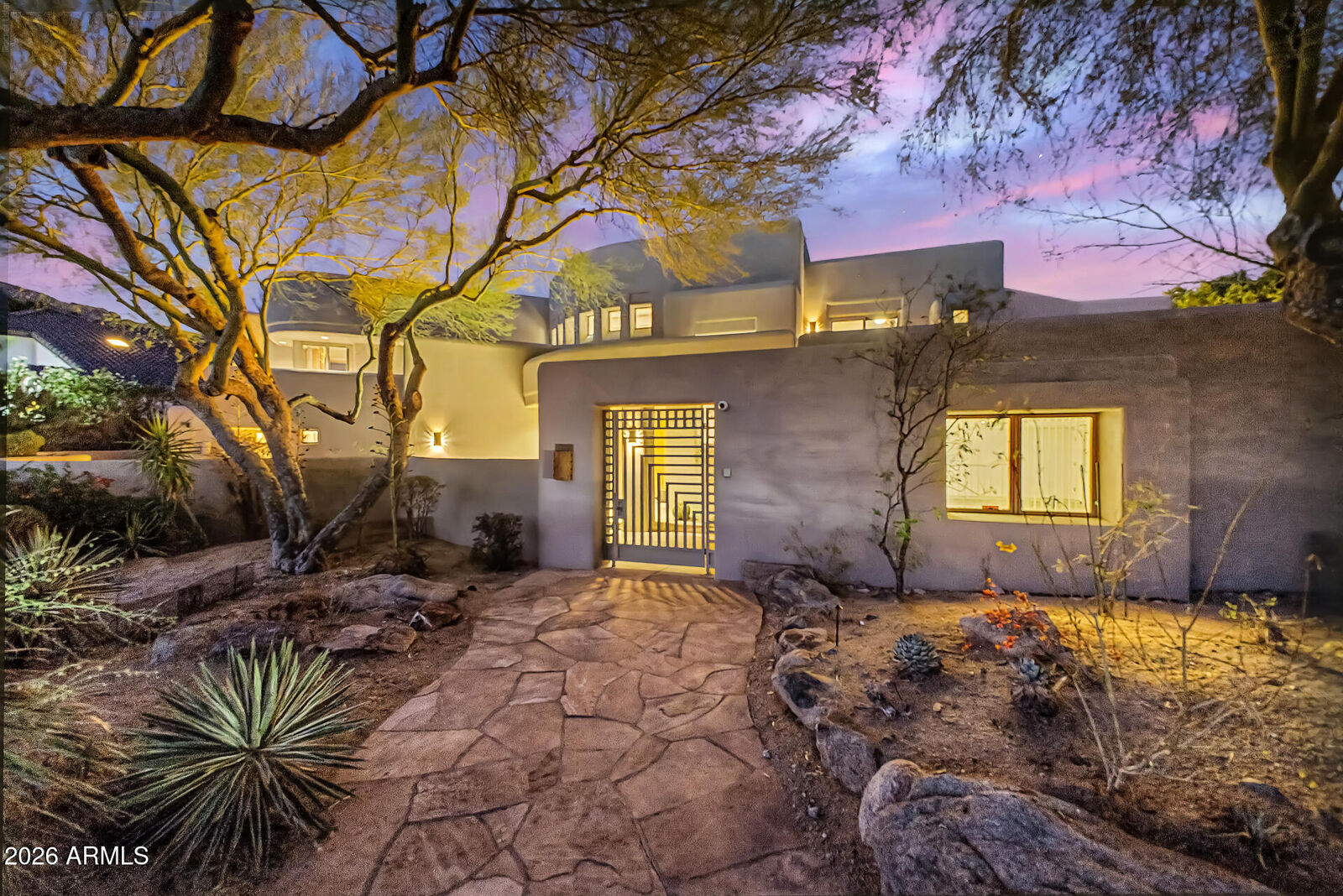 Property Photo:  11833 S Montezuma Court  AZ 85044 