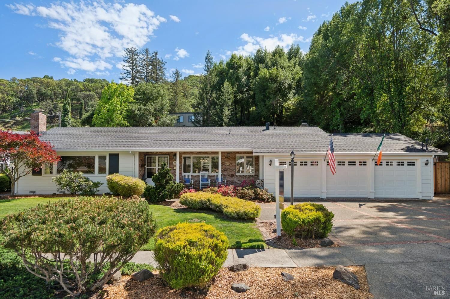Property Photo:  497 Fairway Drive  CA 94949 