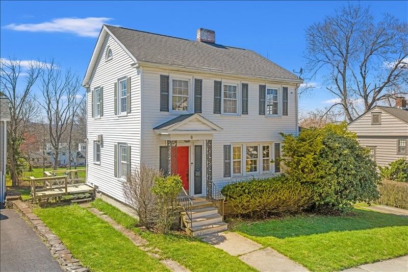 Property Photo:  6 Westerly Way  NY 13903 