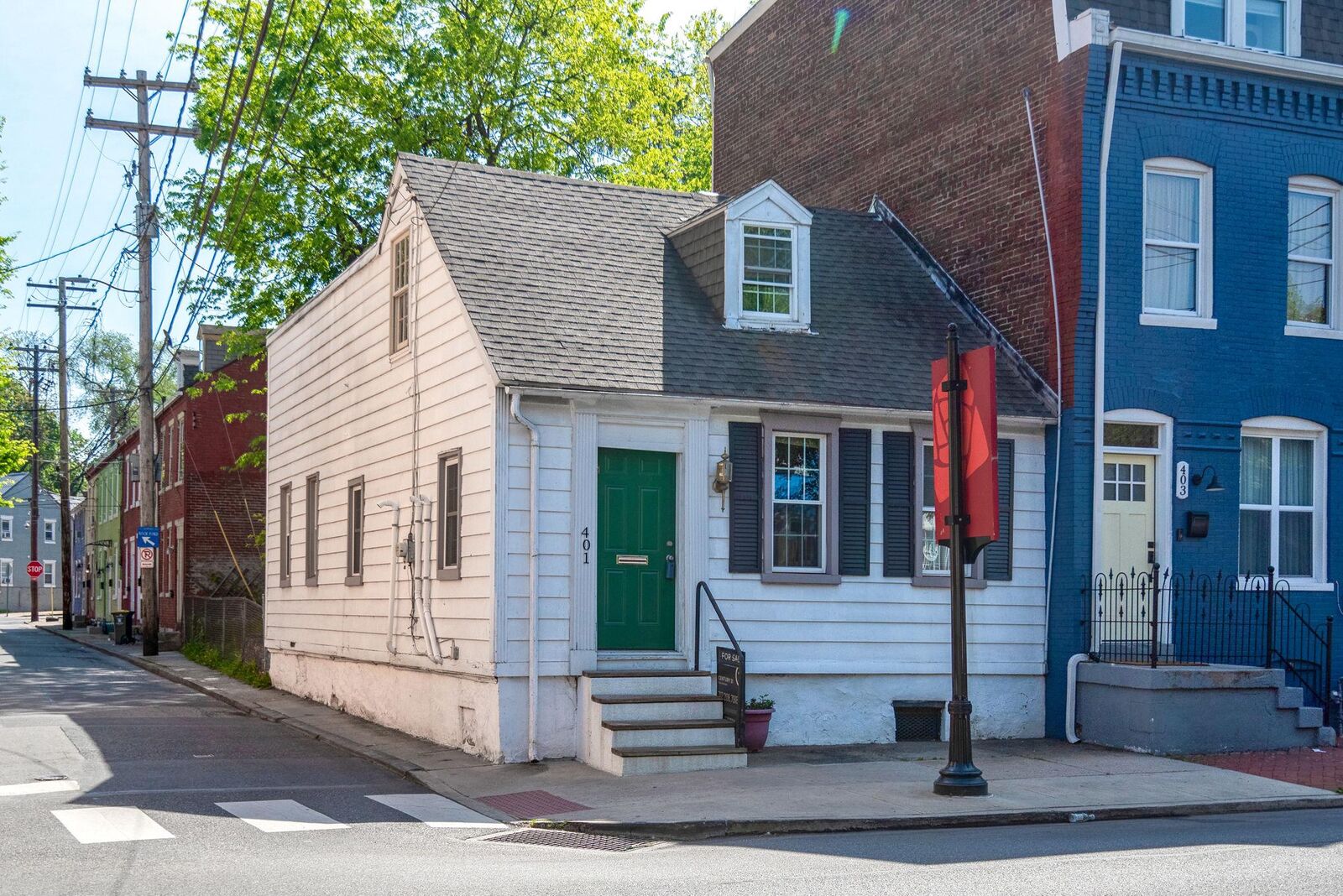 Property Photo:  401 S Queen Street  PA 17603 