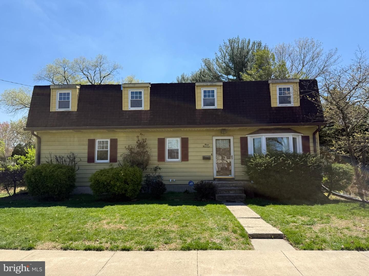 Property Photo:  300 Pennsylvania Road  NJ 08028 