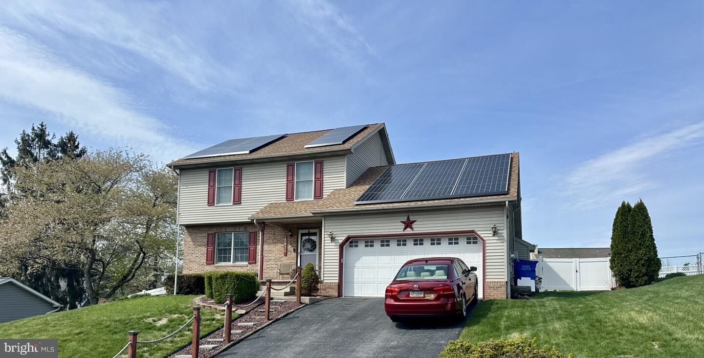 Property Photo:  5530 Fulcroft Avenue  PA 17111 