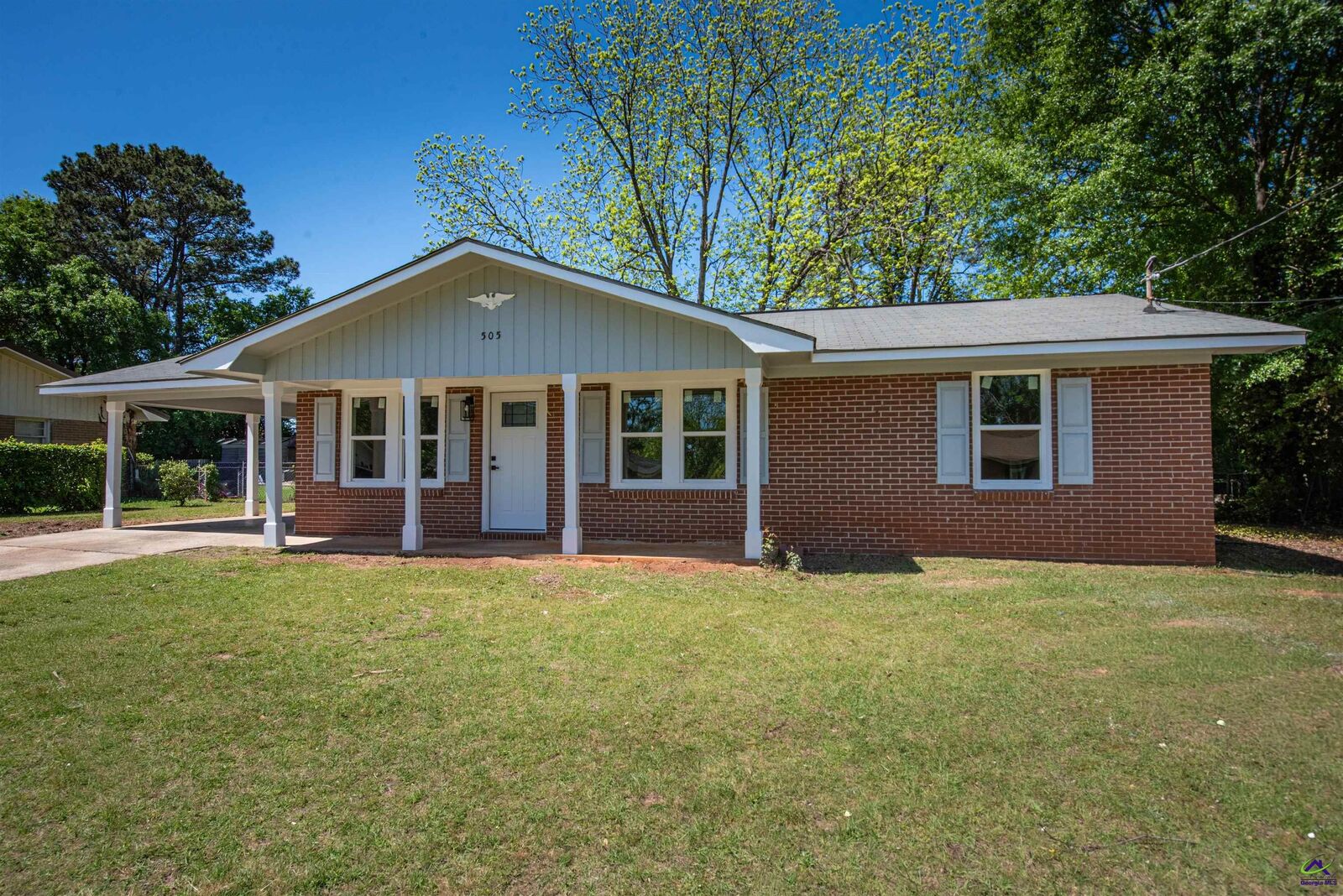 Property Photo:  505 American Boulevard  GA 31093 