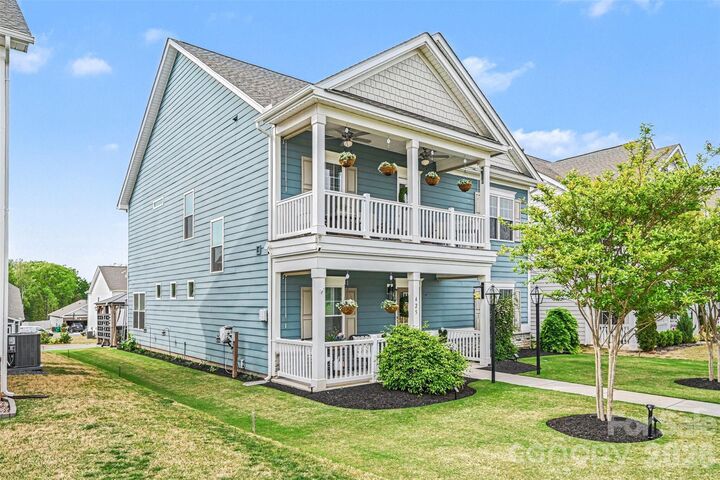 Property Photo:  425 Kiser Lane  NC 28097 