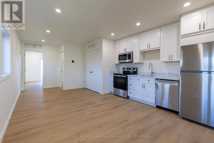 Photo de la propriété:  429 Sugarloaf Street 2  ON L3K 2P3 