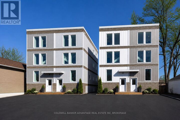 Property Photo:  429 Sugarloaf Street 2  ON L3K 2P3 