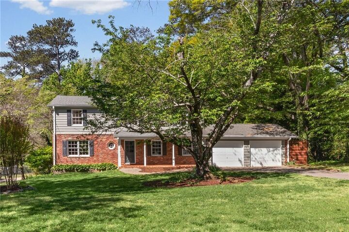 Property Photo:  125 Jade Cove Drive  GA 30075 