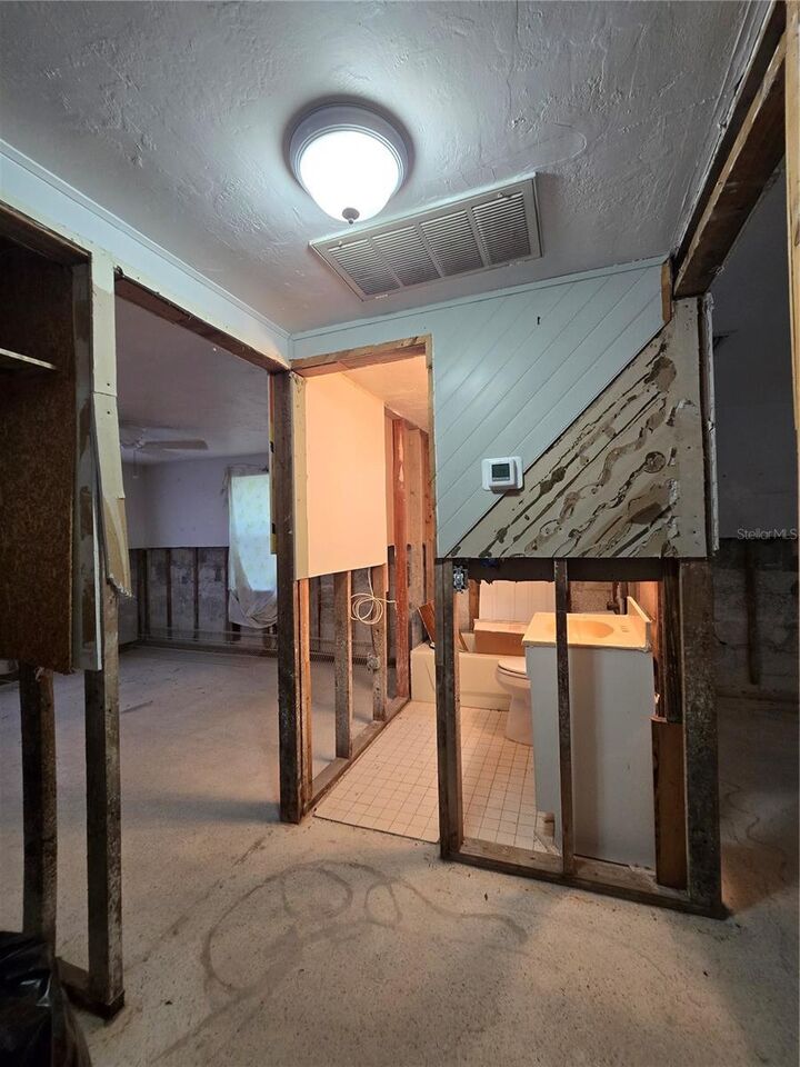 Property Photo:  4556 Edith Street  FL 34652 