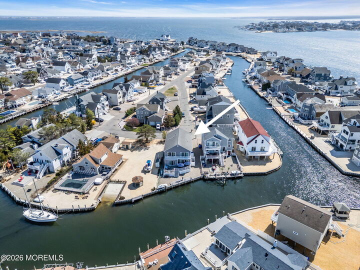 Property Photo:  43 Farragut Drive  NJ 08723 