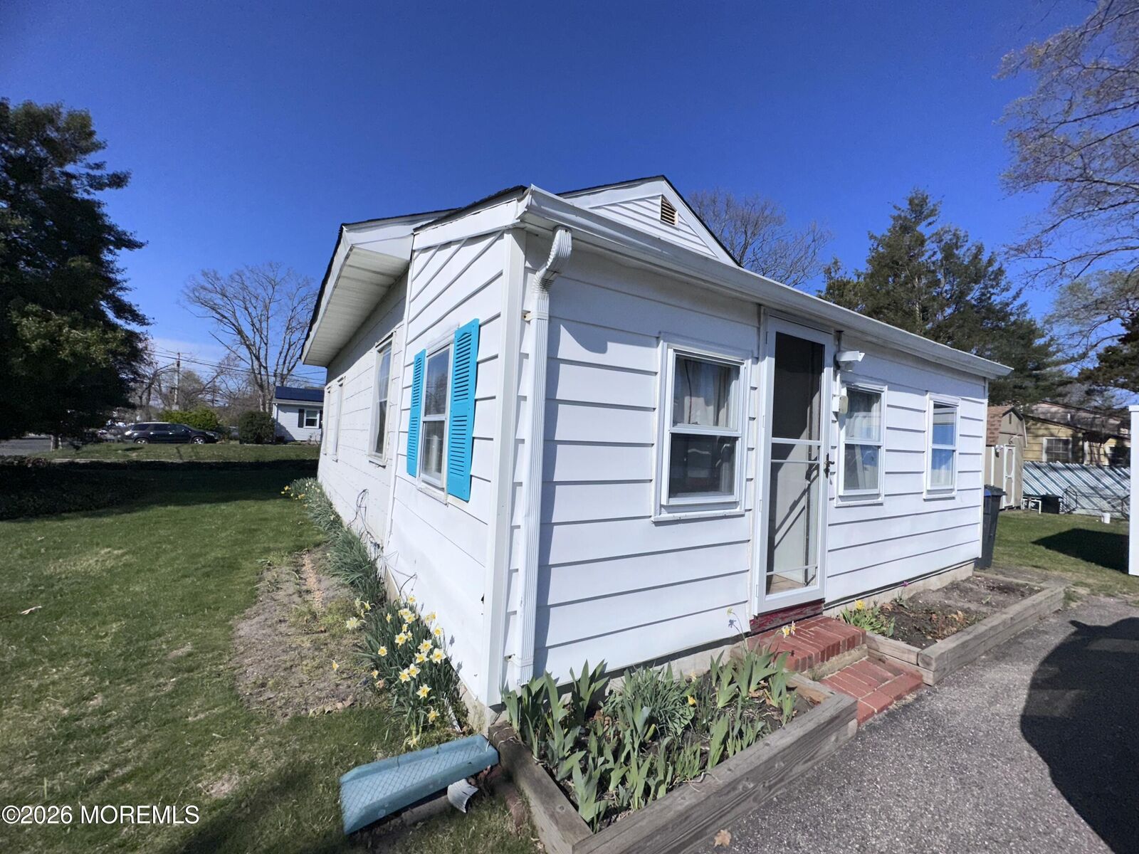 Property Photo:  537 Harding Avenue  NJ 08753 