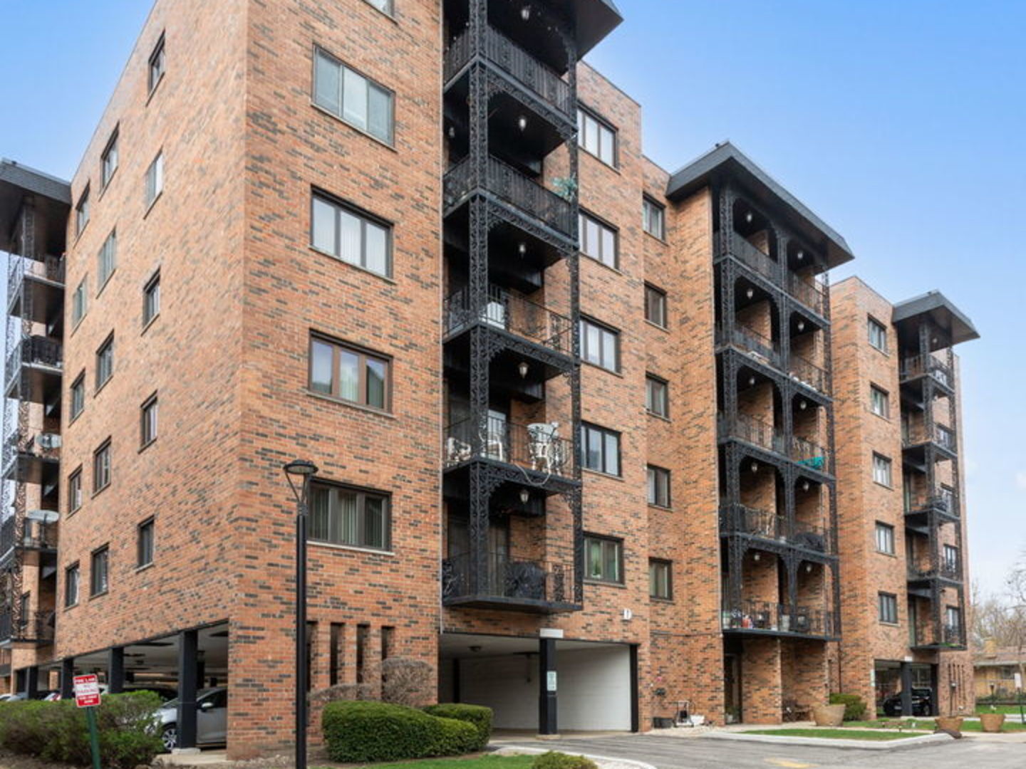 Property Photo:  9332 Landings Lane 203D  IL 60016 