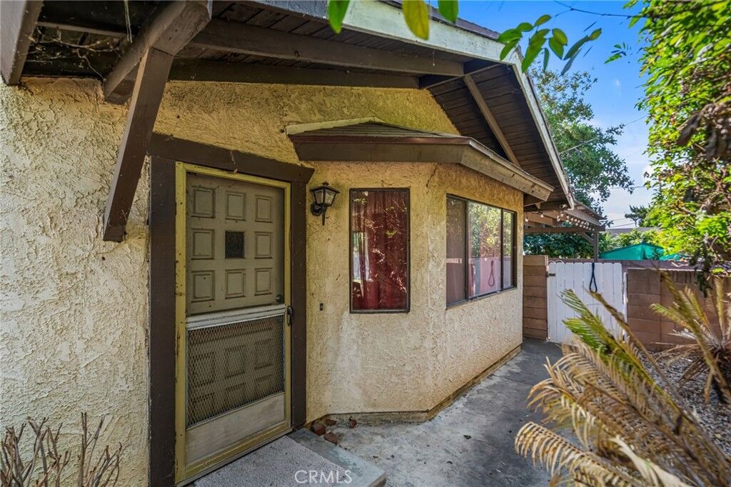 Property Photo:  12650 Glenshire  CA 90242 