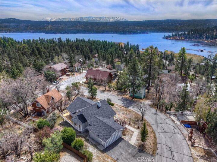 Property Photo: 1019 Fawnskin CA 92333