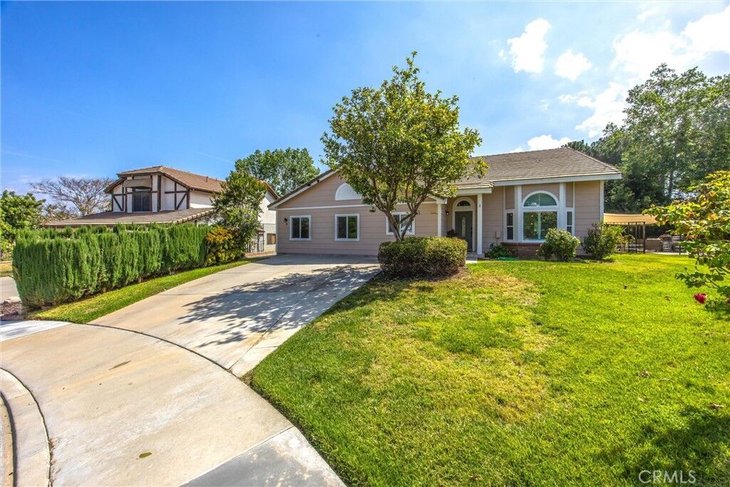 Property Photo: 11855 Beverly Court CA 92354