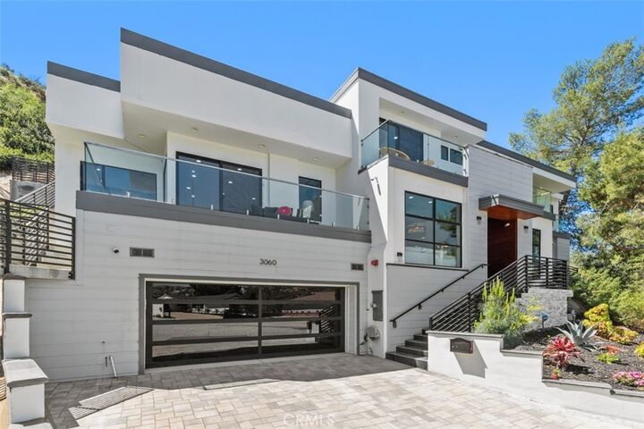 Property Photo:  3060 Hollywell  CA 91206 