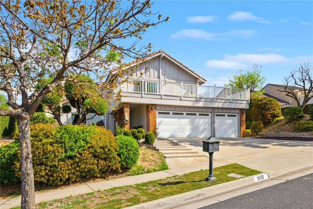 Property Photo: 1013 Woodcrest CA 92821