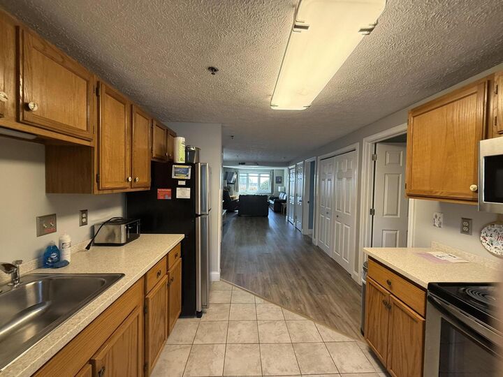 Property Photo:  1373 Post Road 12B  ME 04090 