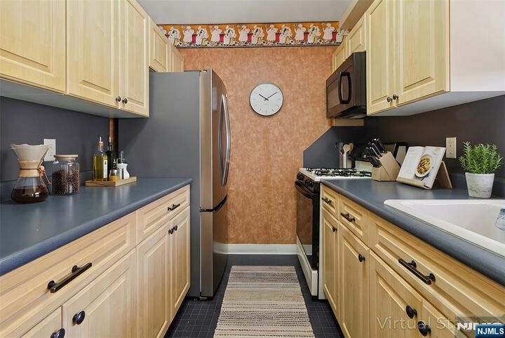 Property Photo: 4 Horizon Road #416 NJ 07024