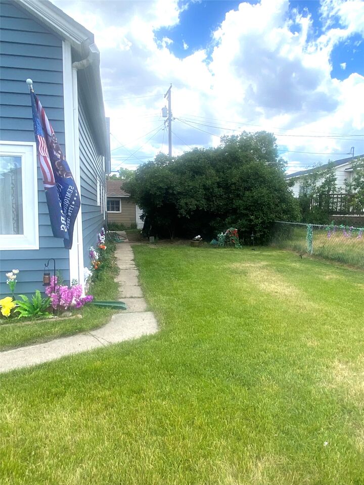 Property Photo: 1021 S Wyoming Street MT 59701