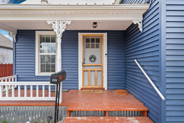Property Photo:  339 8th Avenue W  MT 59901 