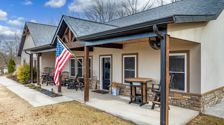 Property Photo:  24868 S 638 Road  OK 74344 