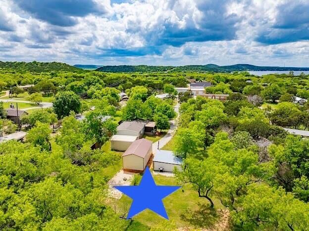 Property Photo:  1926 Roadrunner Road  TX 76449 