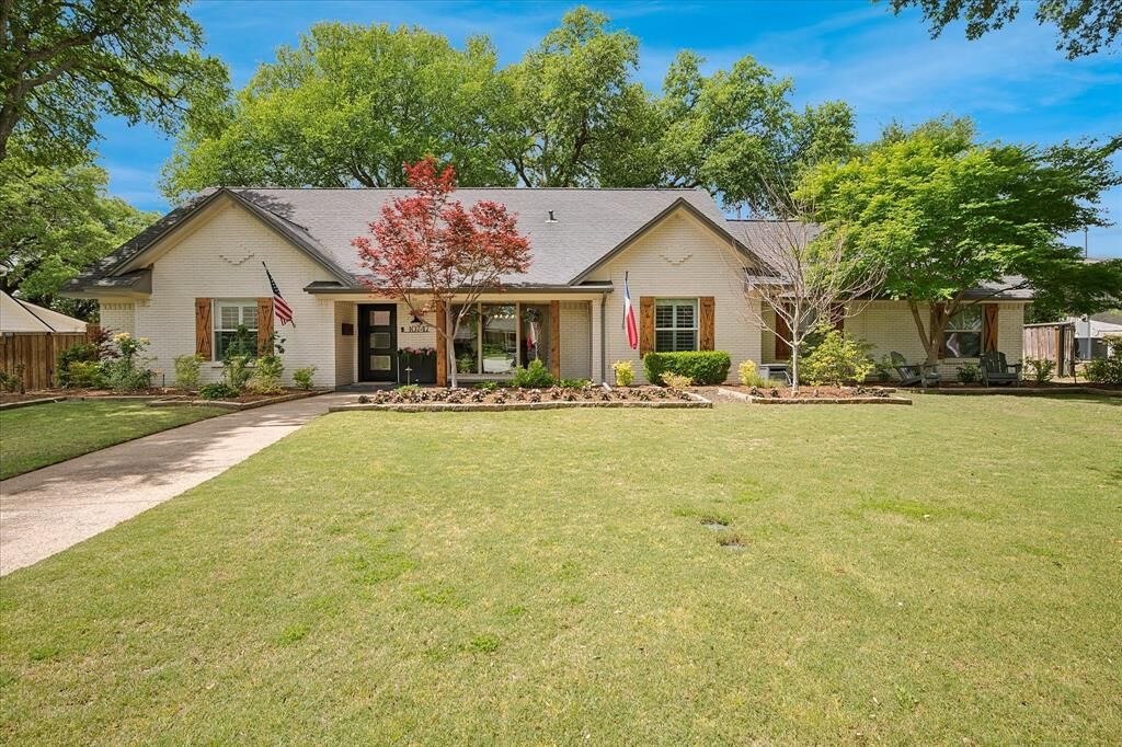 Property Photo:  10747 Saint Lazare Drive  TX 75229 