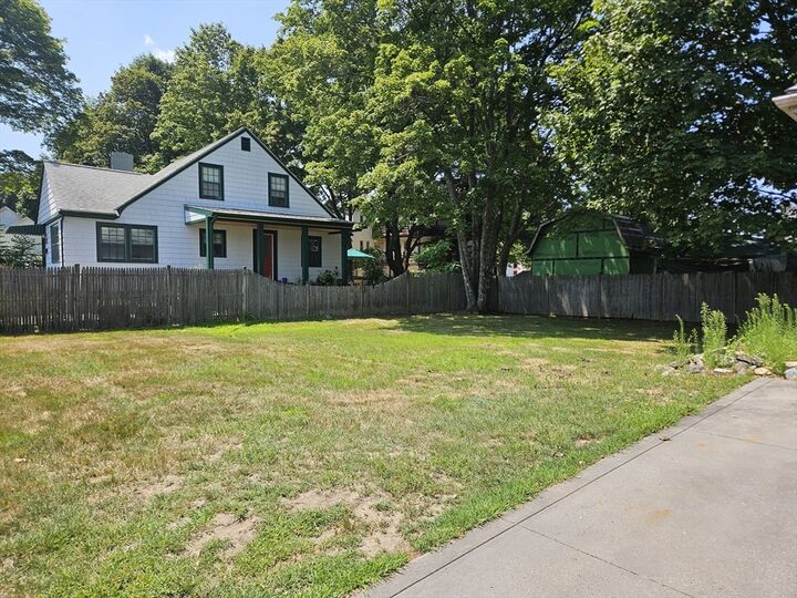 Property Photo:  42 Sumner Street 1  MA 01752 