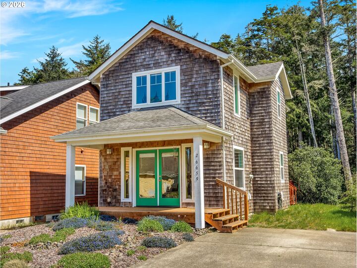 Property Photo:  26659 Kittiwake Dr  OR 97136 