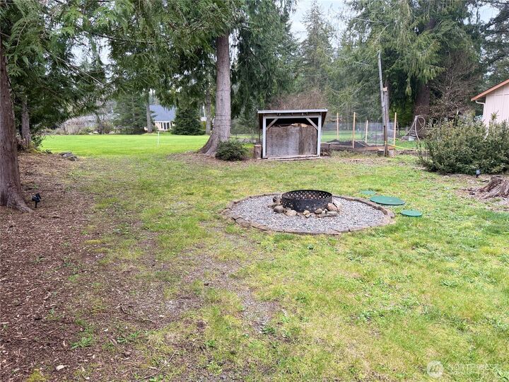 Property Photo:  541 E Saint Andrews Drive  WA 98584 