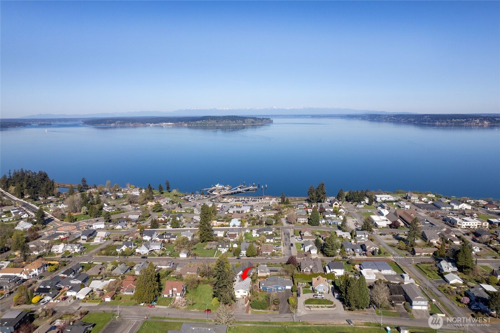 Property Photo:  1411  Nisqually Street  WA 98388 