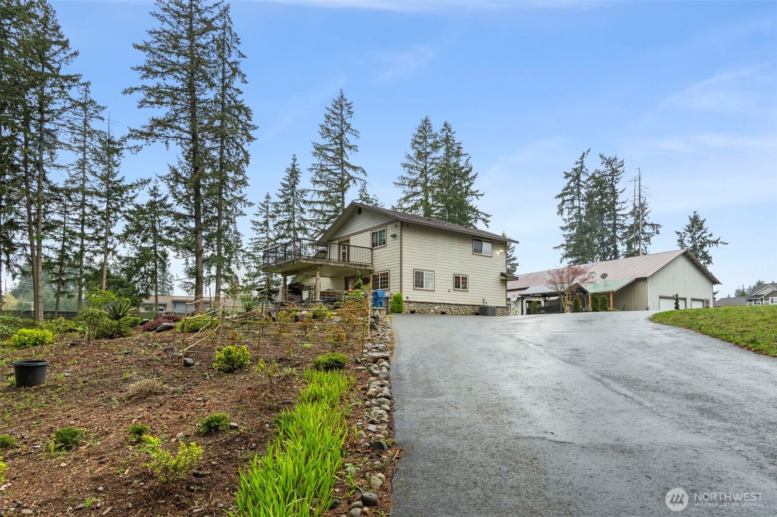 Property Photo:  18222 SE Wax Road  WA 98042 