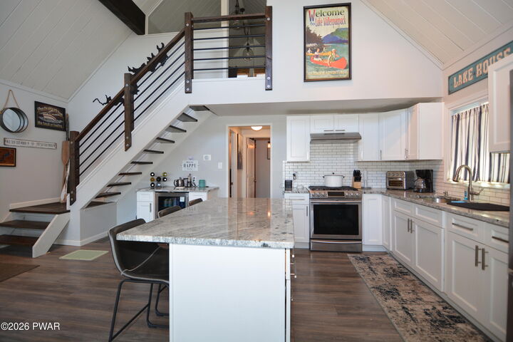 Property Photo:  122 Ruffed Grouse Drive  PA 18426 