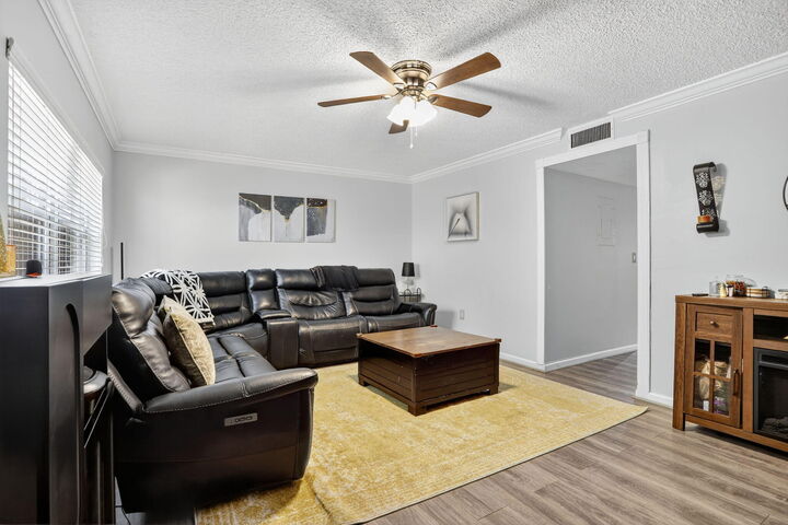 Property Photo:  9050 NW 28th Street 123  FL 33065 