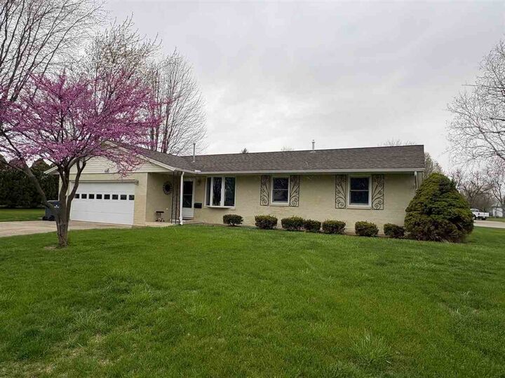 Property Photo:  600 Glynn Ellen Drive  IN 47390 