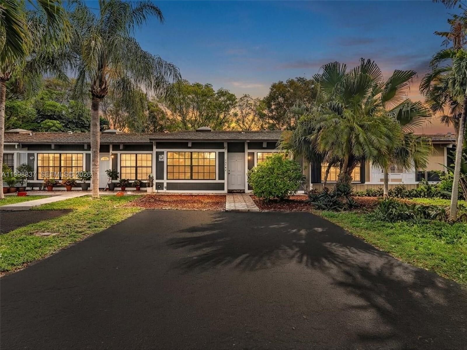 Property Photo: 13406 SW 102nd Ln FL 33186