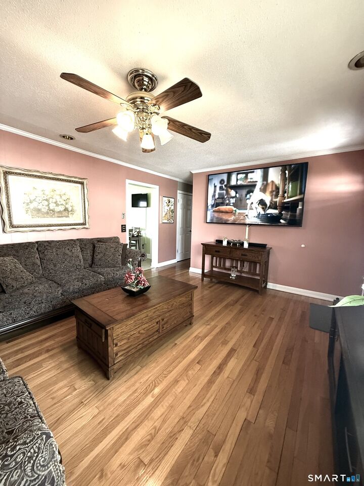 Property Photo:  47 West High Street  CT 06320 